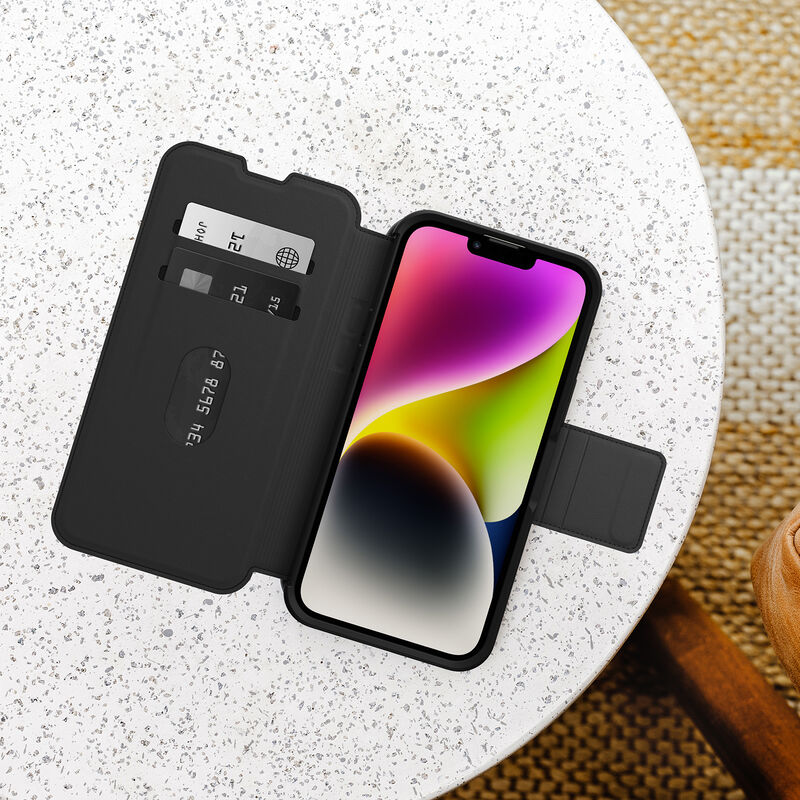 product image 4 - iPhone 14 Plus Skal Strada Series